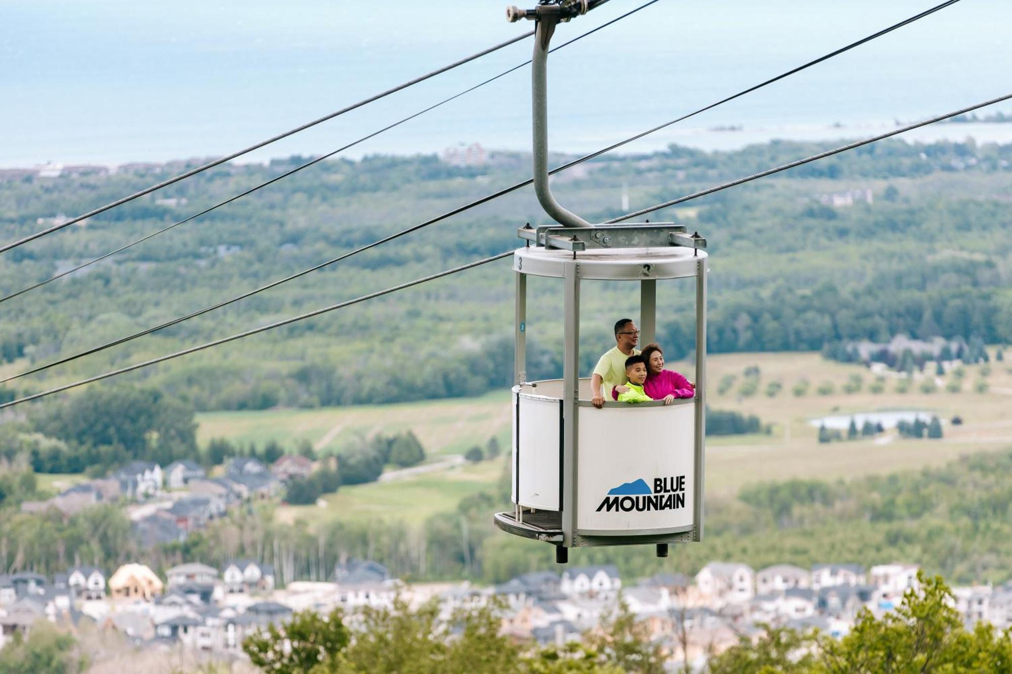 Blue Mountain Resort Inn บลูเมาเทนส์ ภายนอก รูปภาพ