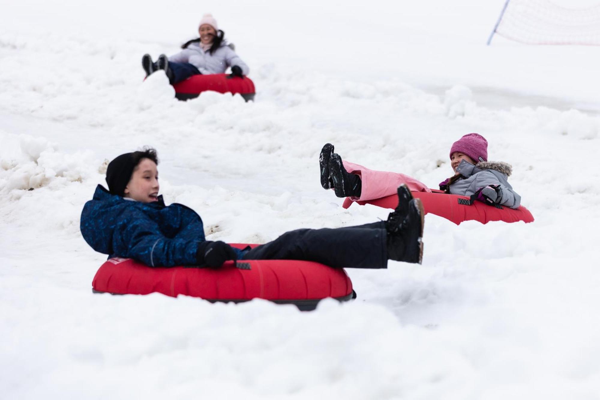 Blue Mountain Resort Inn บลูเมาเทนส์ ภายนอก รูปภาพ